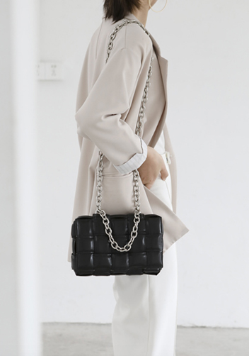 Mia Leather Chain Shoulder Bag Black