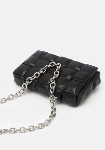 Mia Leather Chain Shoulder Bag Black