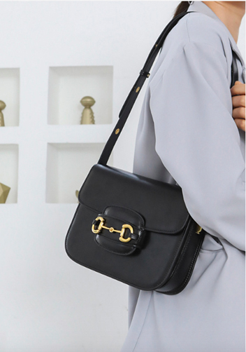 Alicia Leather Shoulder Bag Black