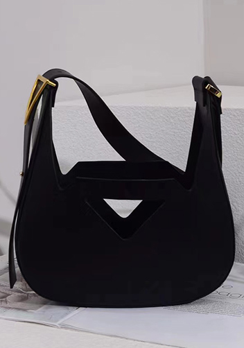 The JAB Leather Shoulder Bag Black