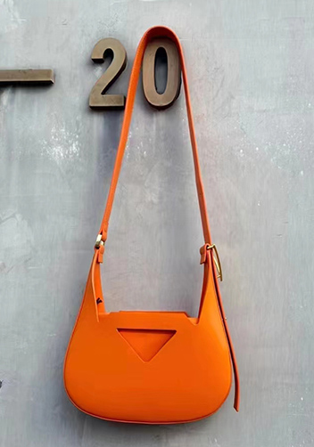 The JAB Leather Shoulder Bag Orange