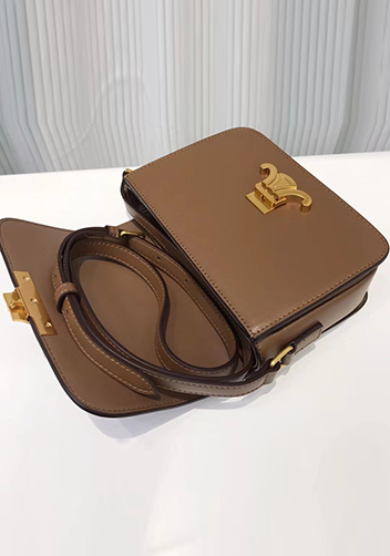 Yuga Classic Leather Bag Brown