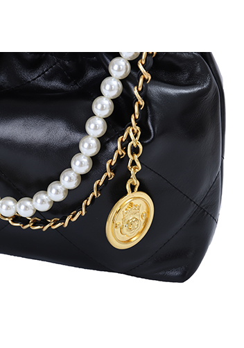 Adela Small Leather Handbag Pearl Black