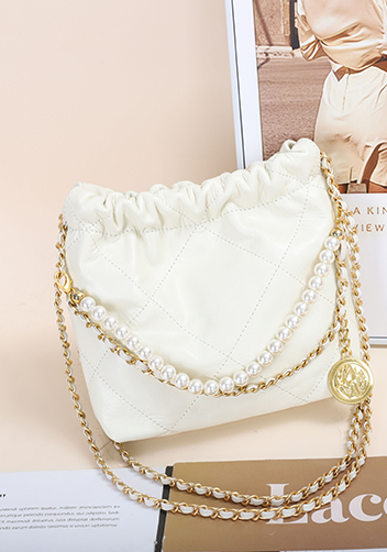 Adela Small Leather Handbag Pearl Cream