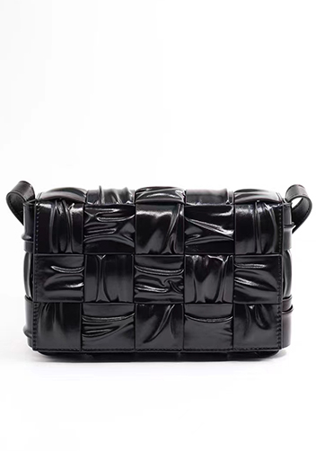 Mia 15 Square Pleated Leather Shoulder Bag Black