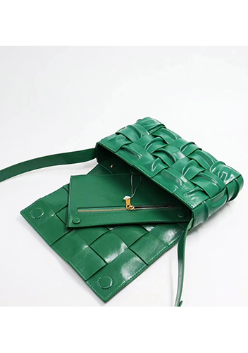 Mia 15 Square Pleated Leather Shoulder Bag Green