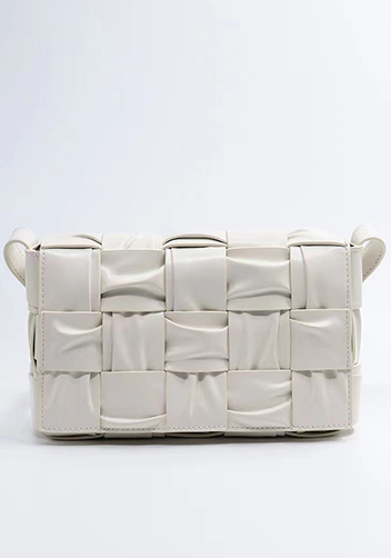 Mia 15 Square Pleated Leather Shoulder Bag White