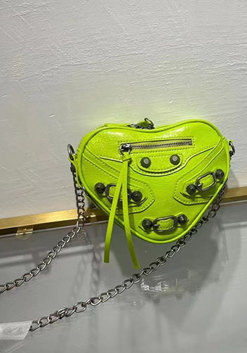 The Route 66 Leather Heart Shoulder Bag Green