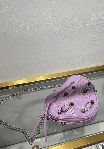 The Route 66 Leather Heart Shoulder Bag Purple