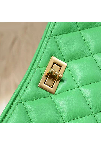 Adele Shoulder Bag With Adjusting Ball Green