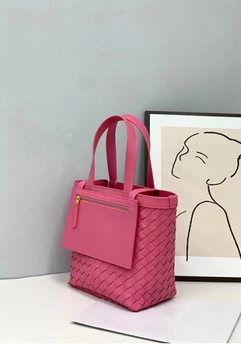 Mia Woven Leather Flip Flap Tote Pink