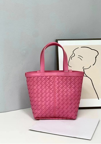 Mia Woven Leather Flip Flap Tote Pink