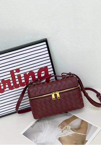 Mia Woven Leather Long Beauty Case Burgundy