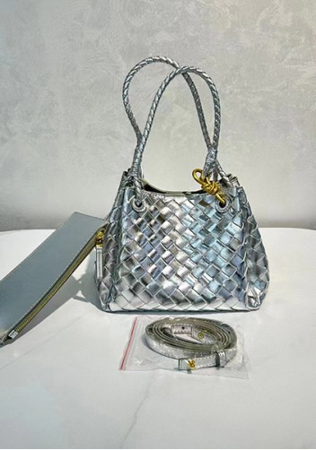 Mia Chute Leather Small Shoulder Bag Silver