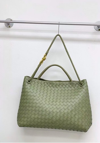 Allegria Woven XL Large Leather Shoulder Bag cave Green