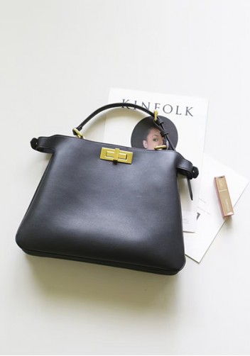 Carrie Smooth Leather Medium Bag Black